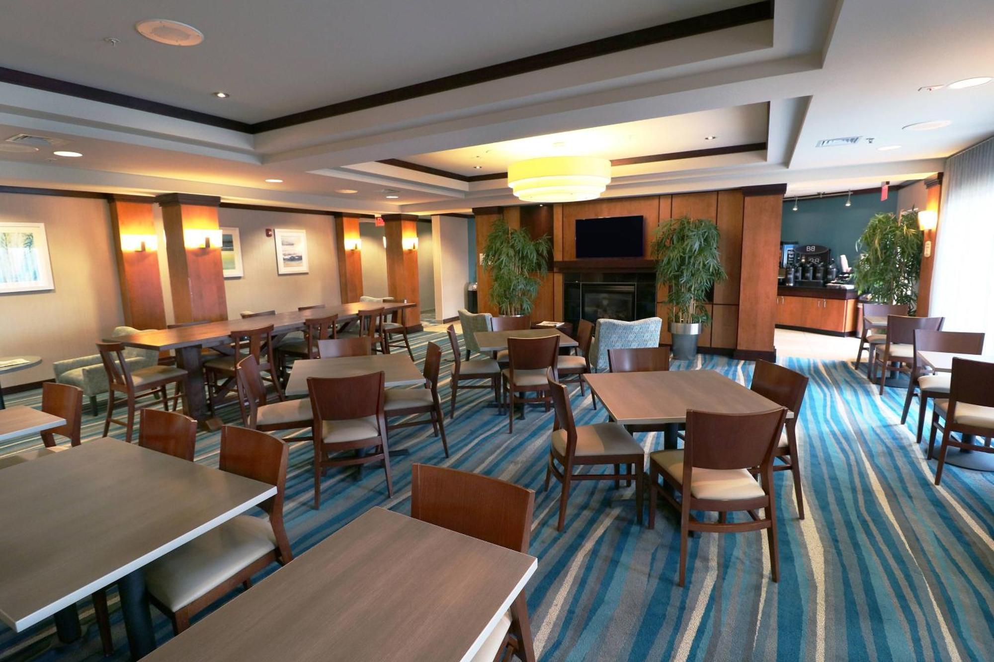 Fairfield Inn&Suites Des Moines Airport Extérieur photo